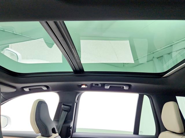 New 2026 Volvo XC90 B5 Core image 22