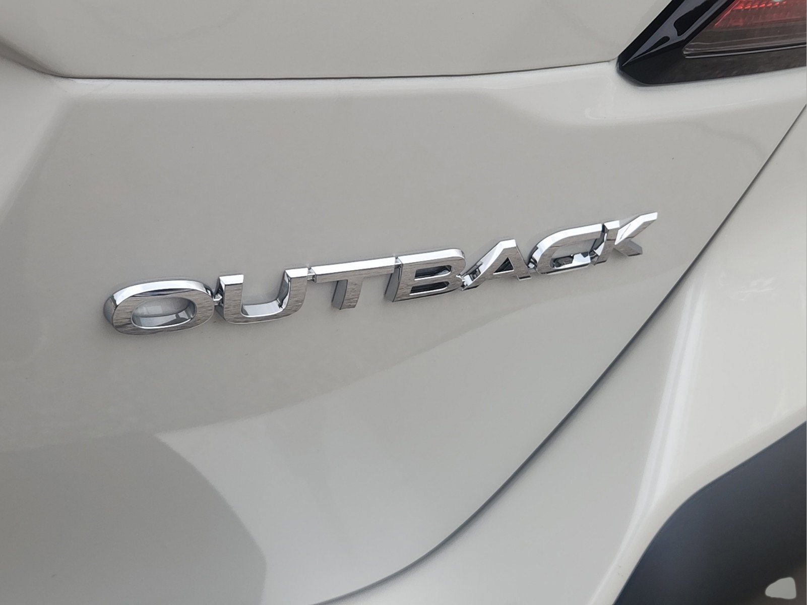 New 2025 Subaru Outback Limited image 3