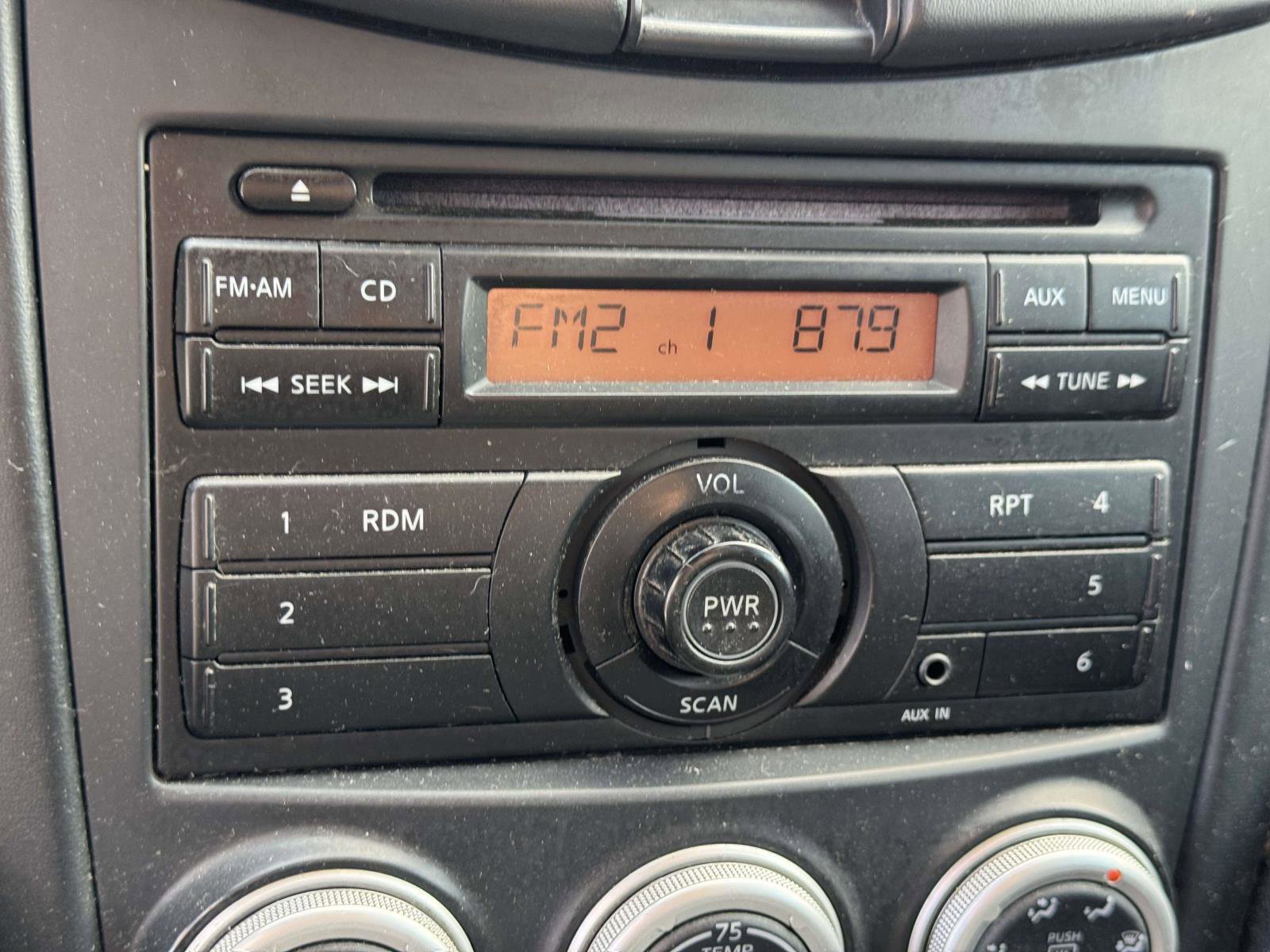 Used 2013 Nissan 370Z Touring w/ Sport Pkg image 23