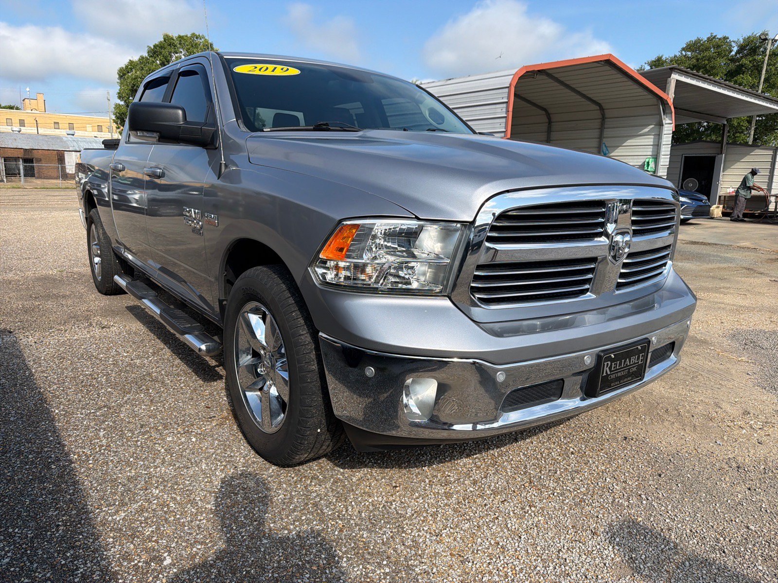 Used 2019 RAM 1500 Big Horn RWD image 2