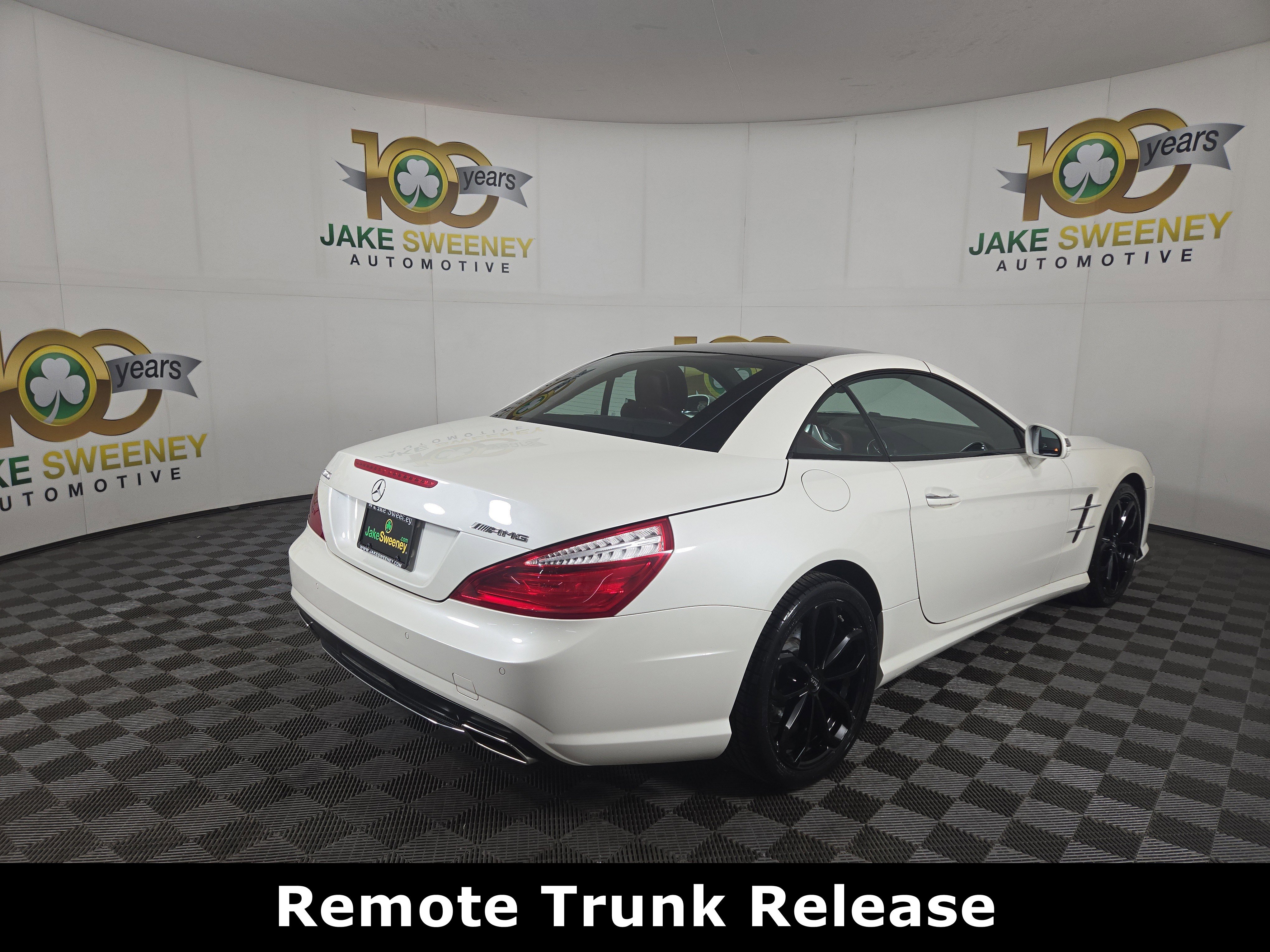 Used 2016 Mercedes-Benz SL 550 image 9