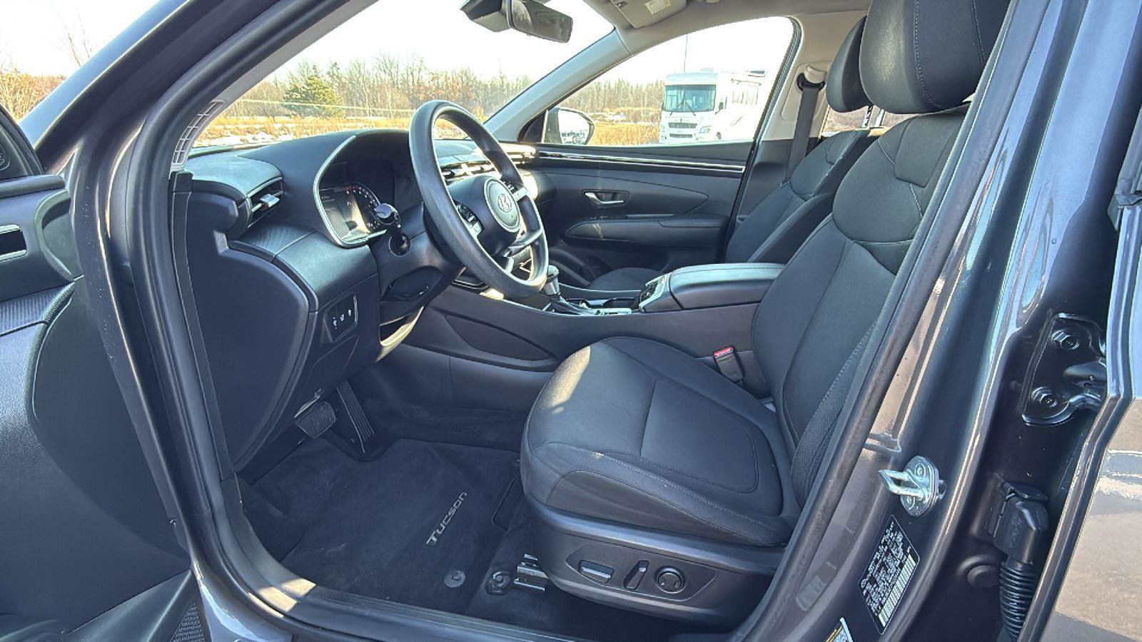 Used 2023 Hyundai Tucson SEL image 25