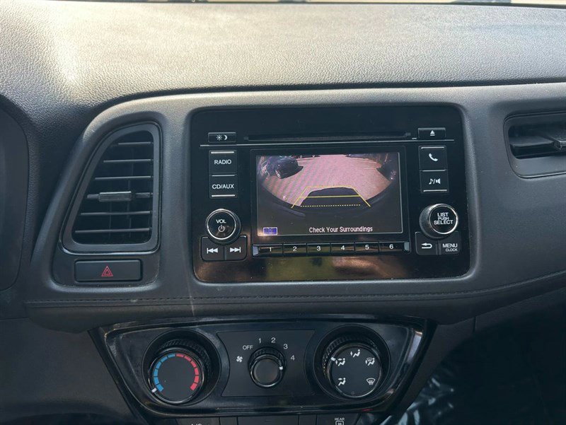 Used 2018 Honda HR-V LX image 14