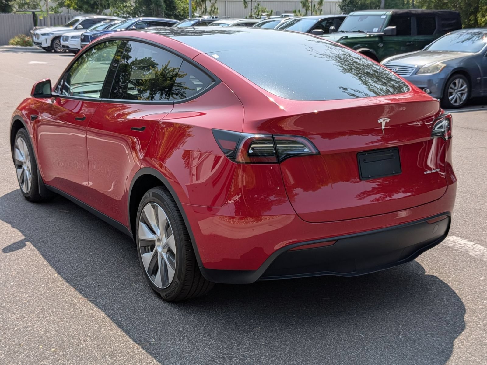 Used 2023 Tesla Model Y Long Range AWD/4WD image 5