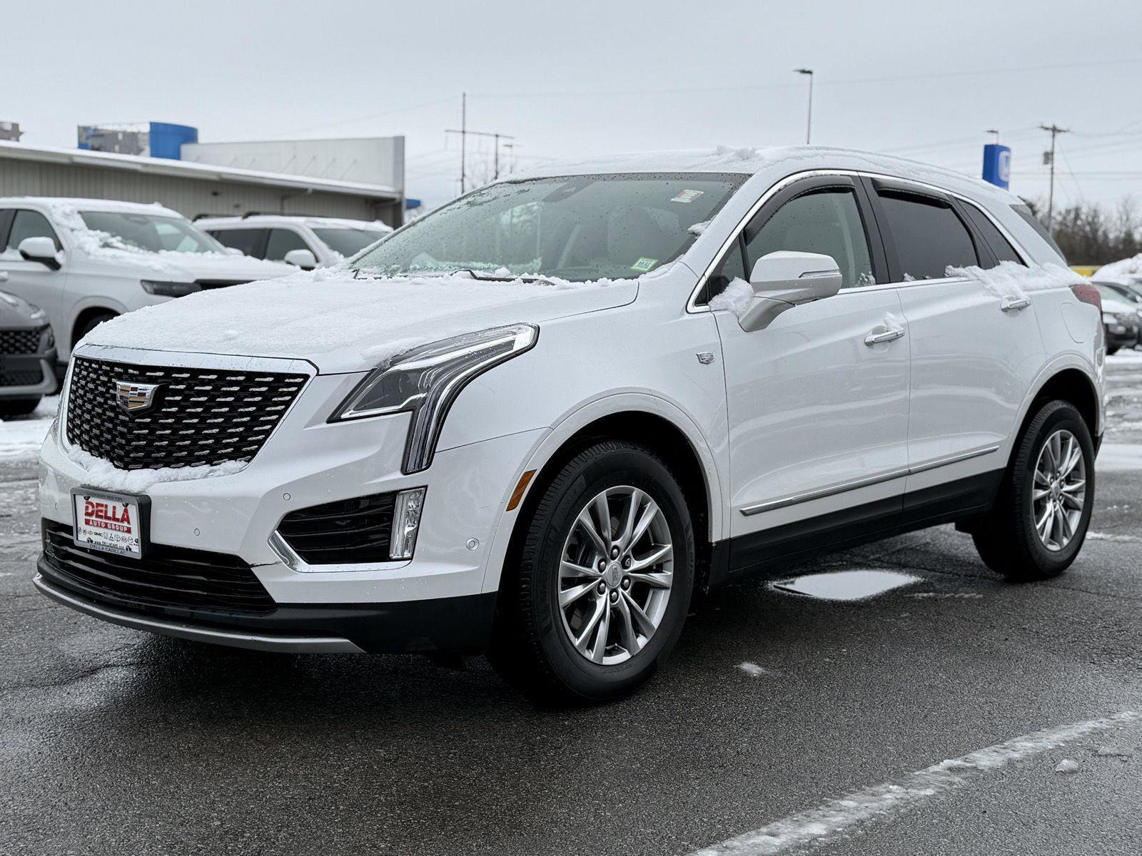 Used 2022 Cadillac XT5 Premium Luxury w/ Technology Package image 9