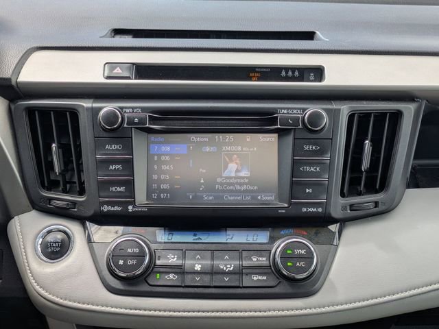 Used 2017 Toyota RAV4 XLE AWD/4WD image 19