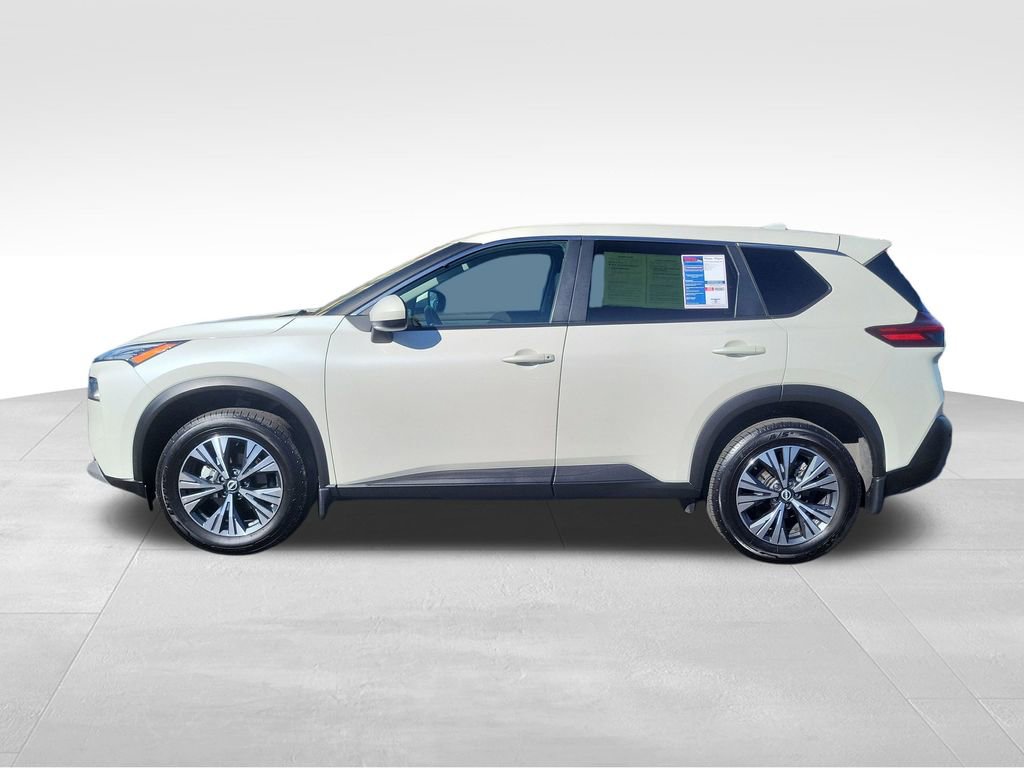Used 2023 Nissan Rogue SV image 7