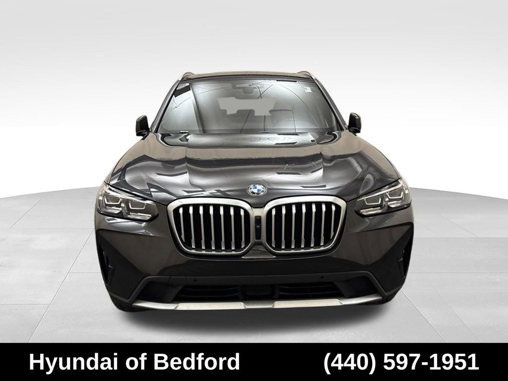 Used 2023 BMW X3 xDrive30i w/ Premium Package w/ZPA AWD/4WD image 2