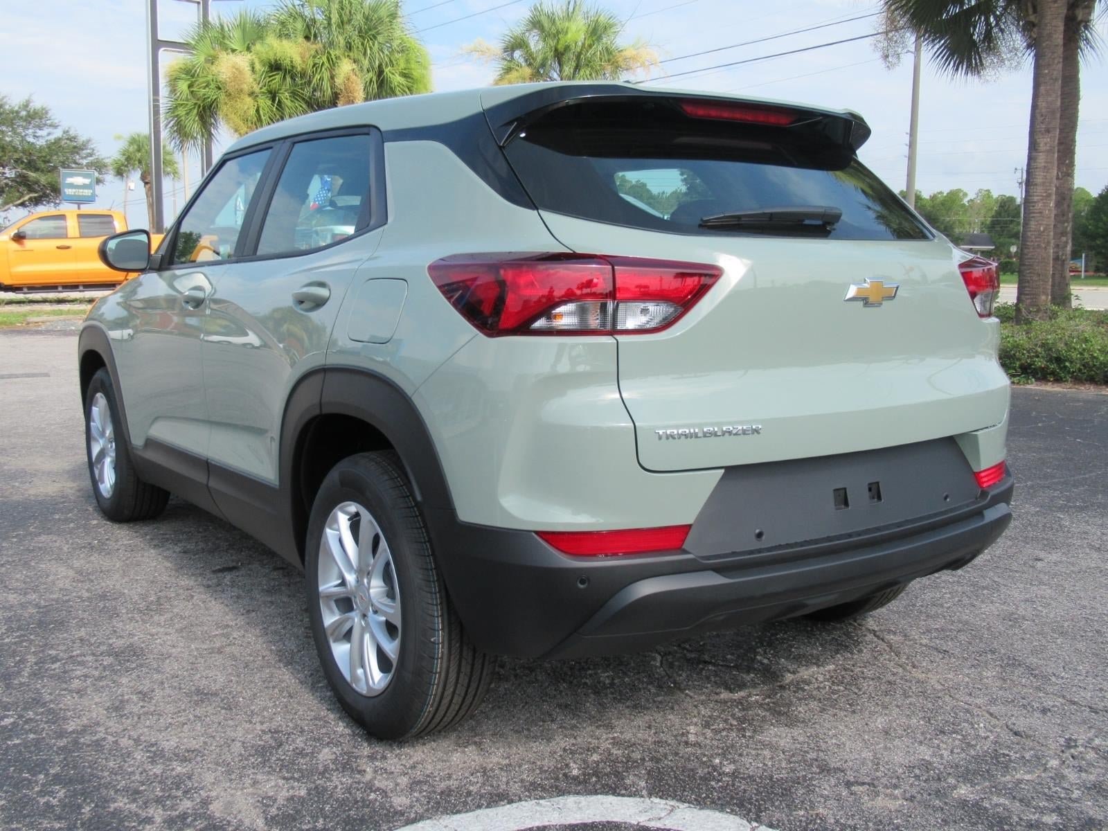 New 2026 Chevrolet TrailBlazer LS w/ LS Confidence Package FWD image 7