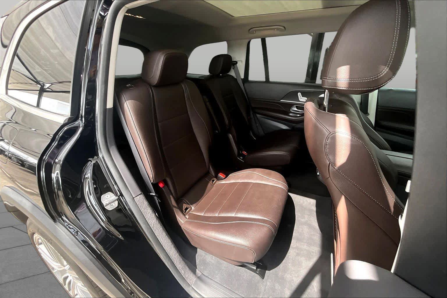 Used 2020 Mercedes-Benz GLS 450 4MATIC image 20