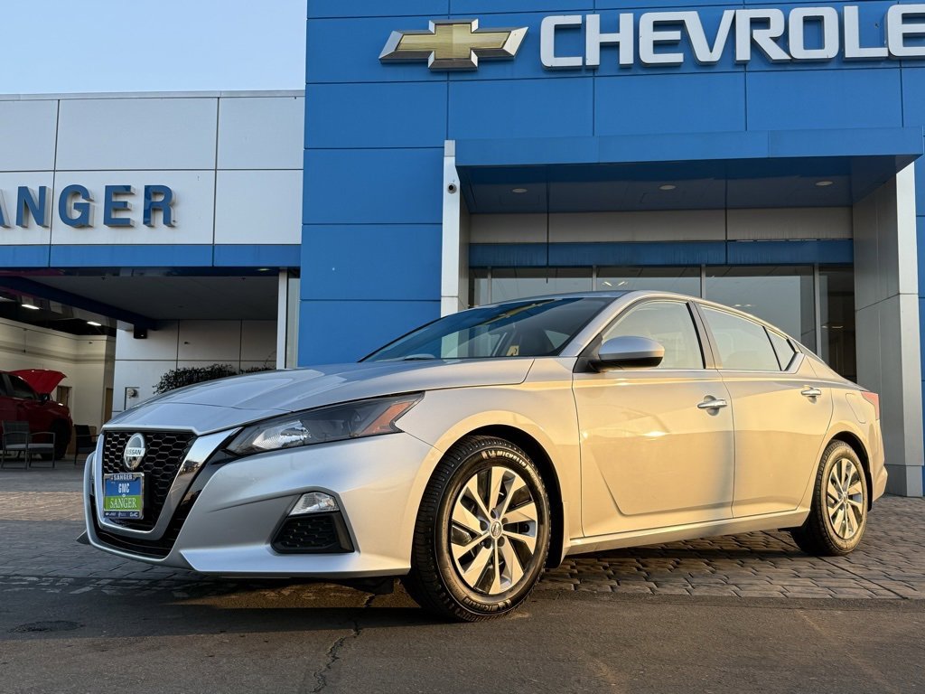 Used 2022 Nissan Altima 2.5 S image 3