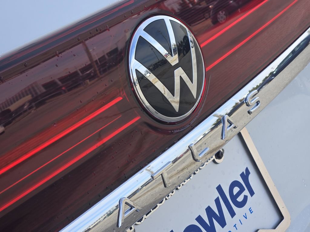 New 2026 Volkswagen Atlas SE image 7