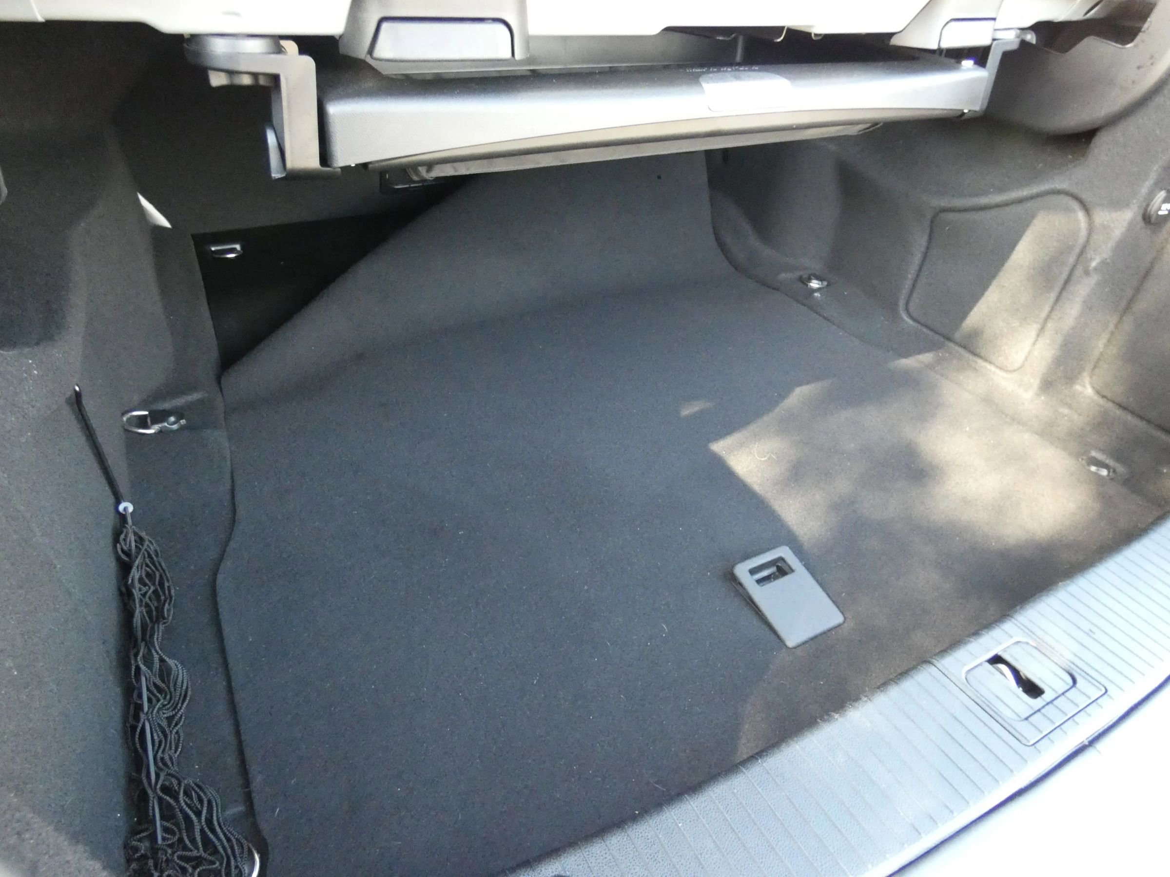 Used 2016 Mercedes-Benz E 350 Sedan w/ Premium Package image 67