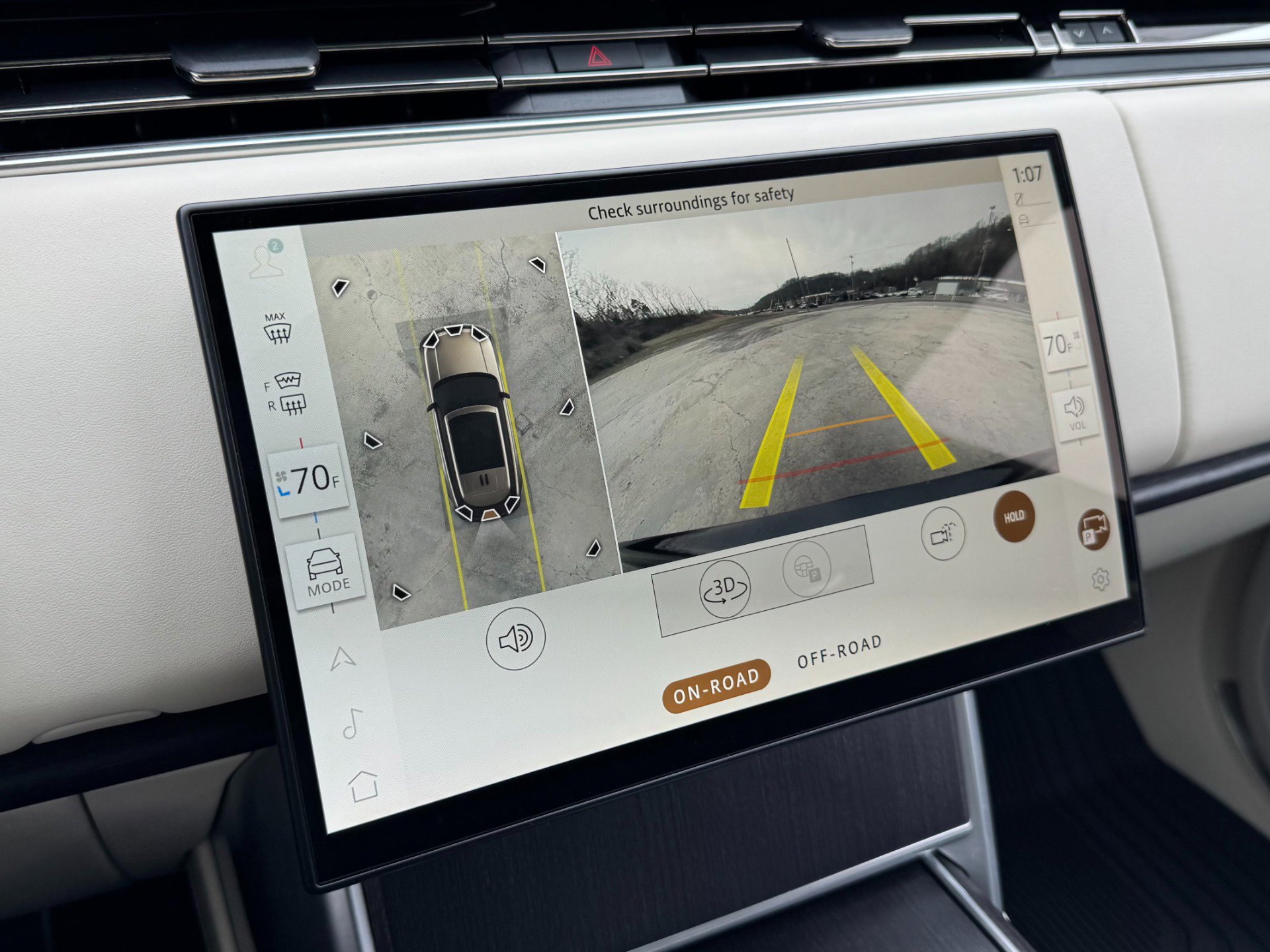 Used 2024 Land Rover Range Rover SE image 61