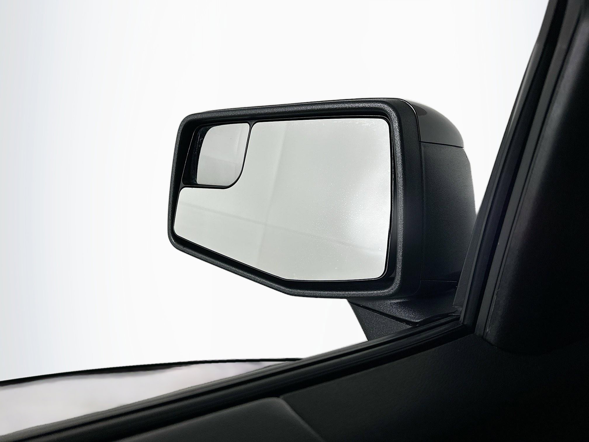 Used 2024 Chevrolet Silverado 1500 RST image 16