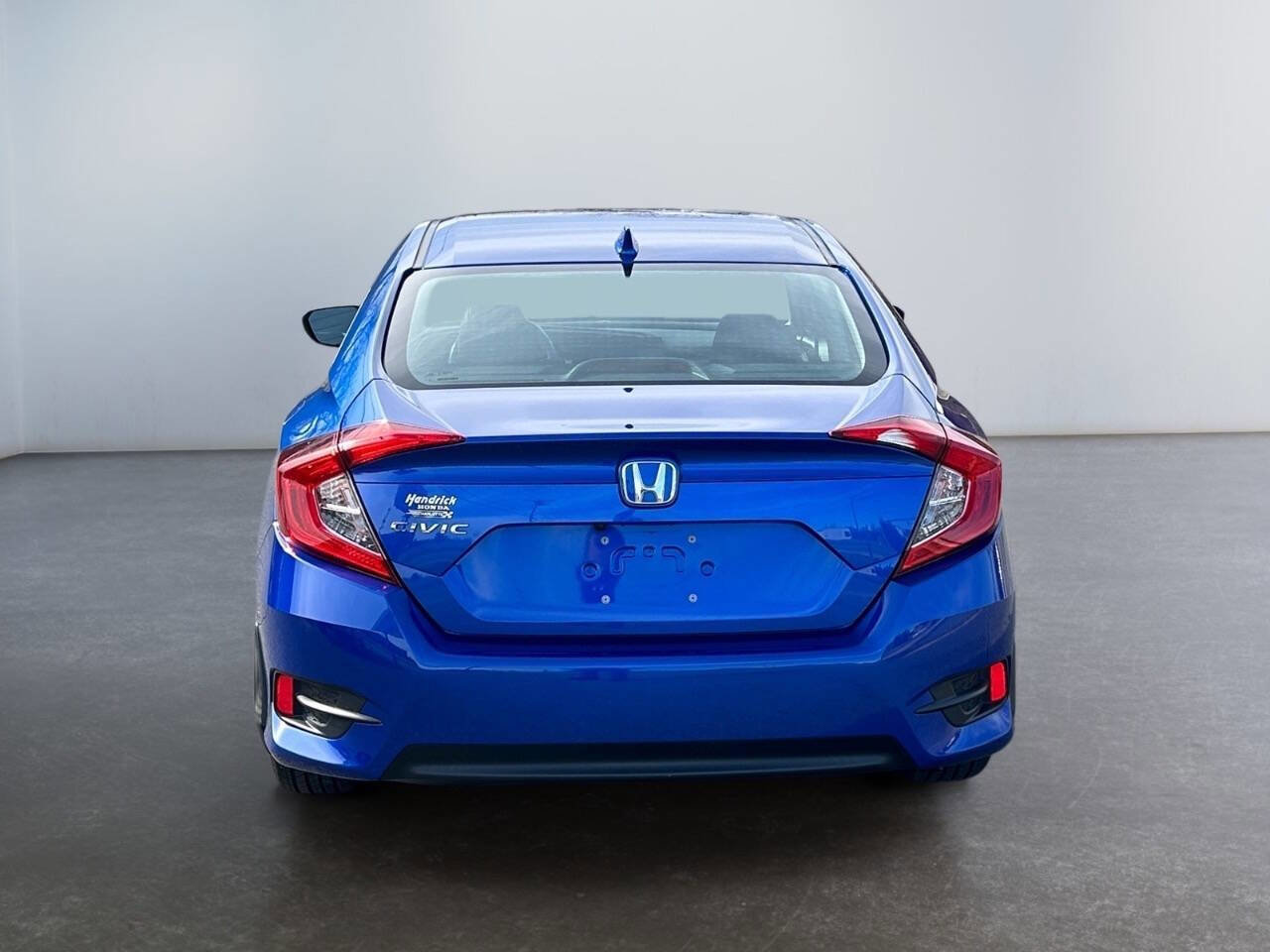 Used 2018 Honda Civic EX image 4