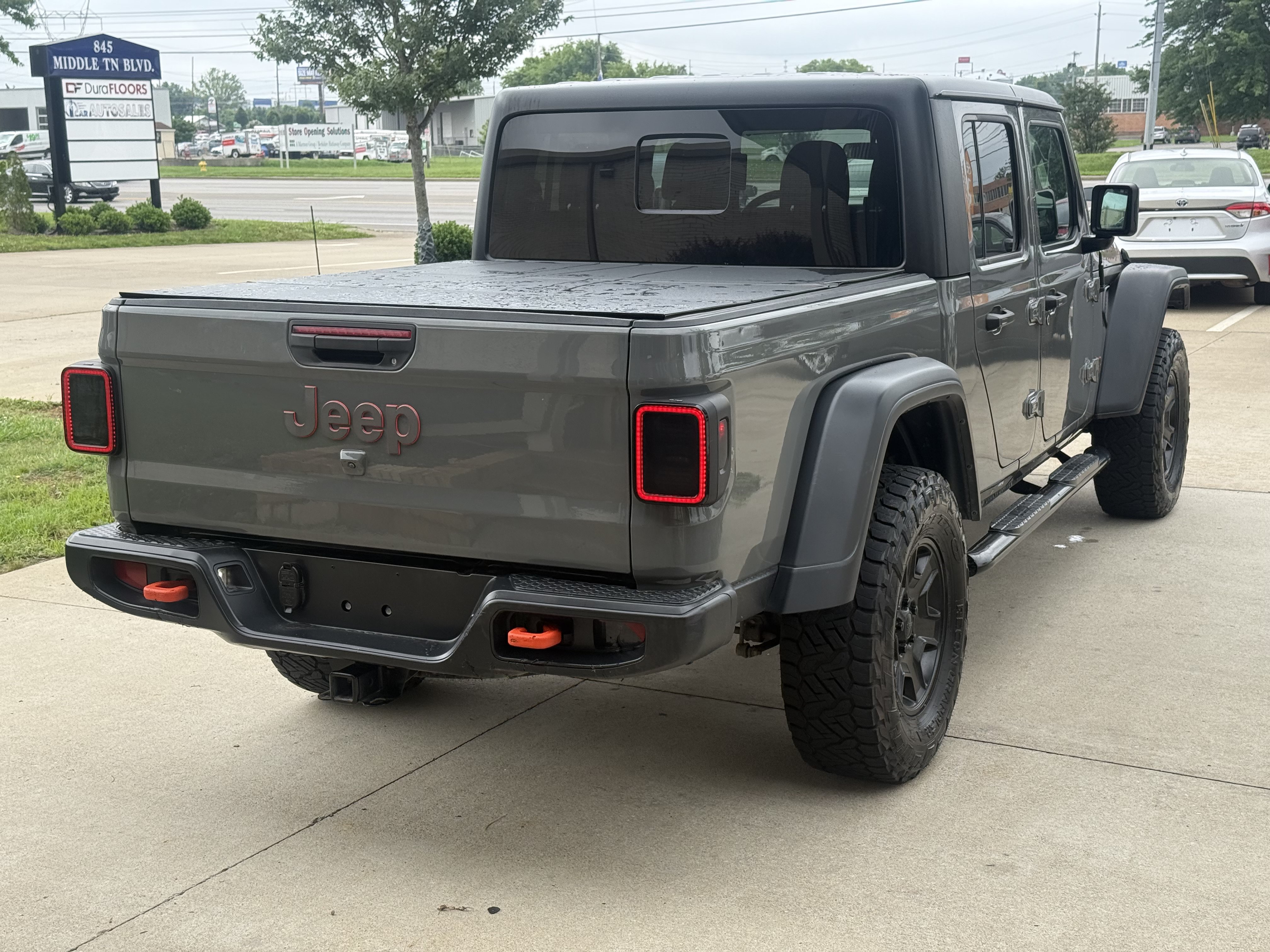 Used 2021 Jeep Gladiator Mojave w/ Trailer Tow Package AWD/4WD image 7