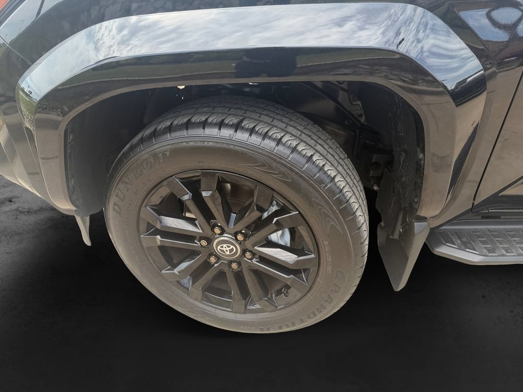 Used 2025 Toyota 4Runner Platinum AWD/4WD image 9
