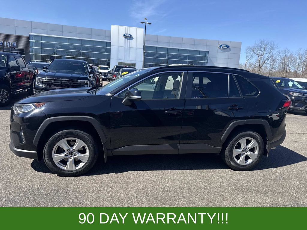 Used 2019 Toyota RAV4 XLE w/ Convenience Package AWD/4WD image 2