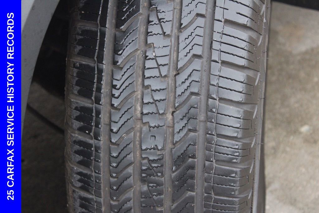 Used 2018 Chevrolet Traverse LS AWD/4WD image 14