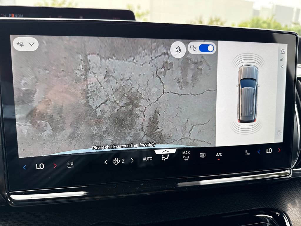 New 2026 Ford Expedition Platinum image 26