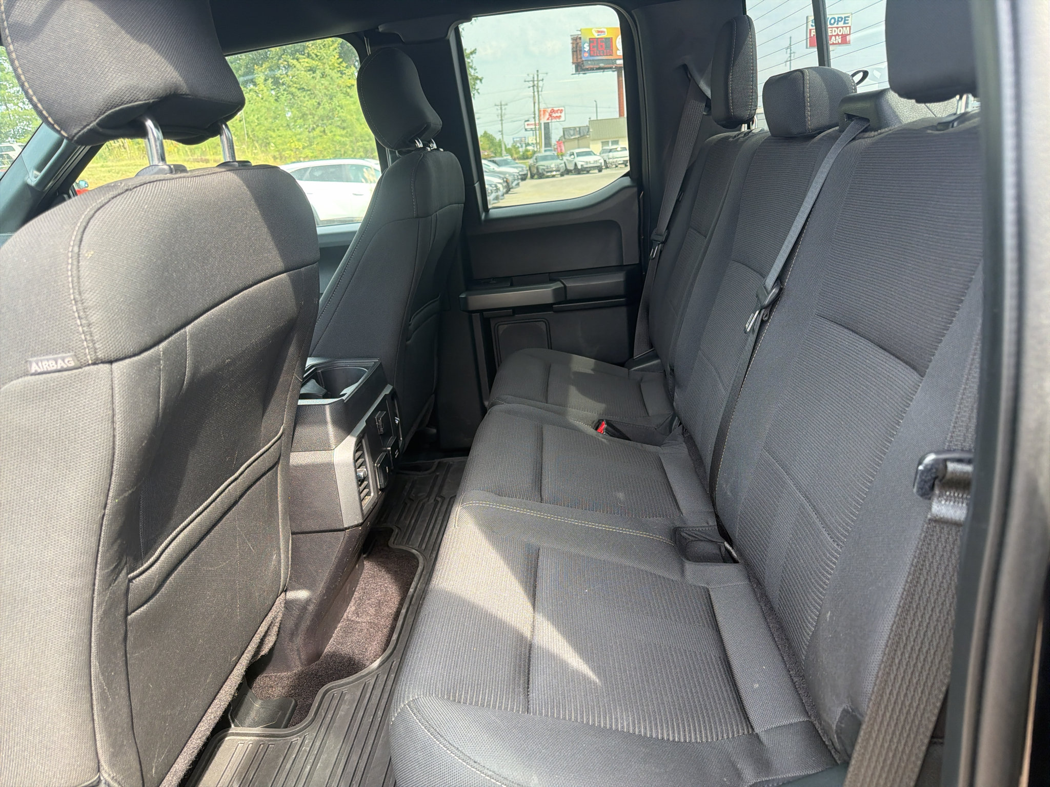 Used 2017 Ford F150 XLT w/ Equipment Group 302A Luxury AWD/4WD image 12