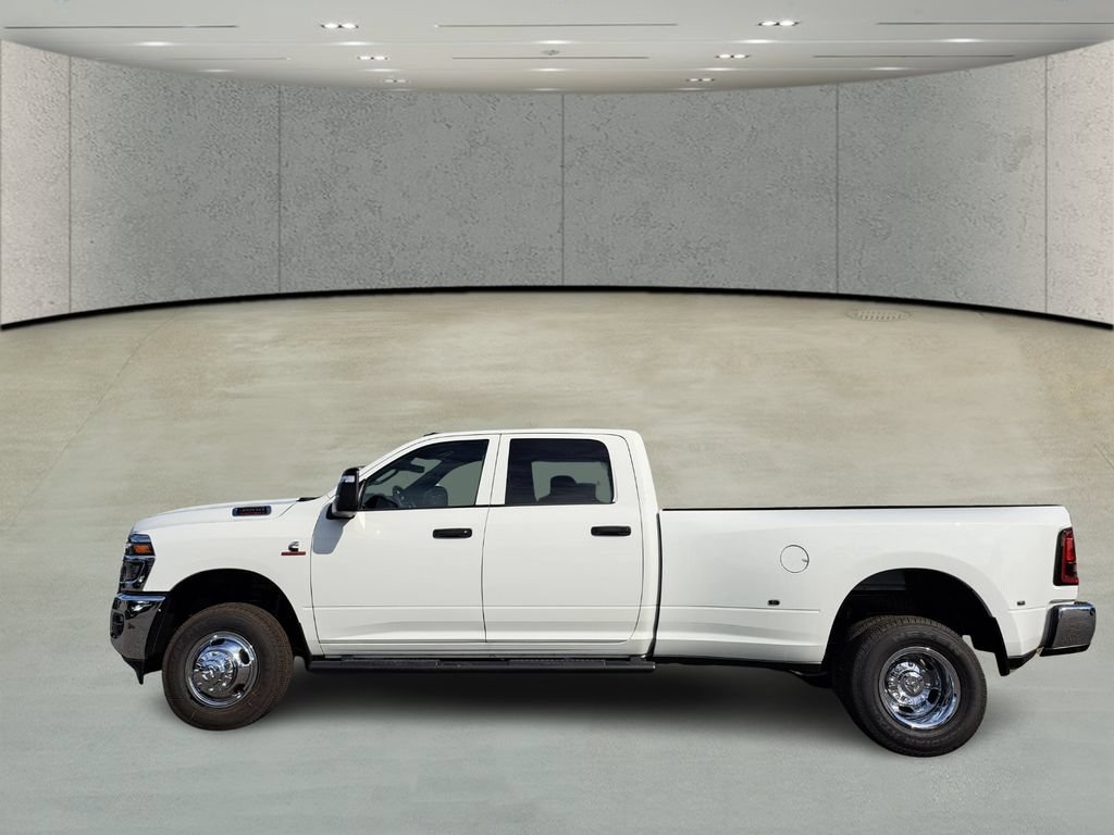 New 2026 RAM 3500 Tradesman AWD/4WD image 8