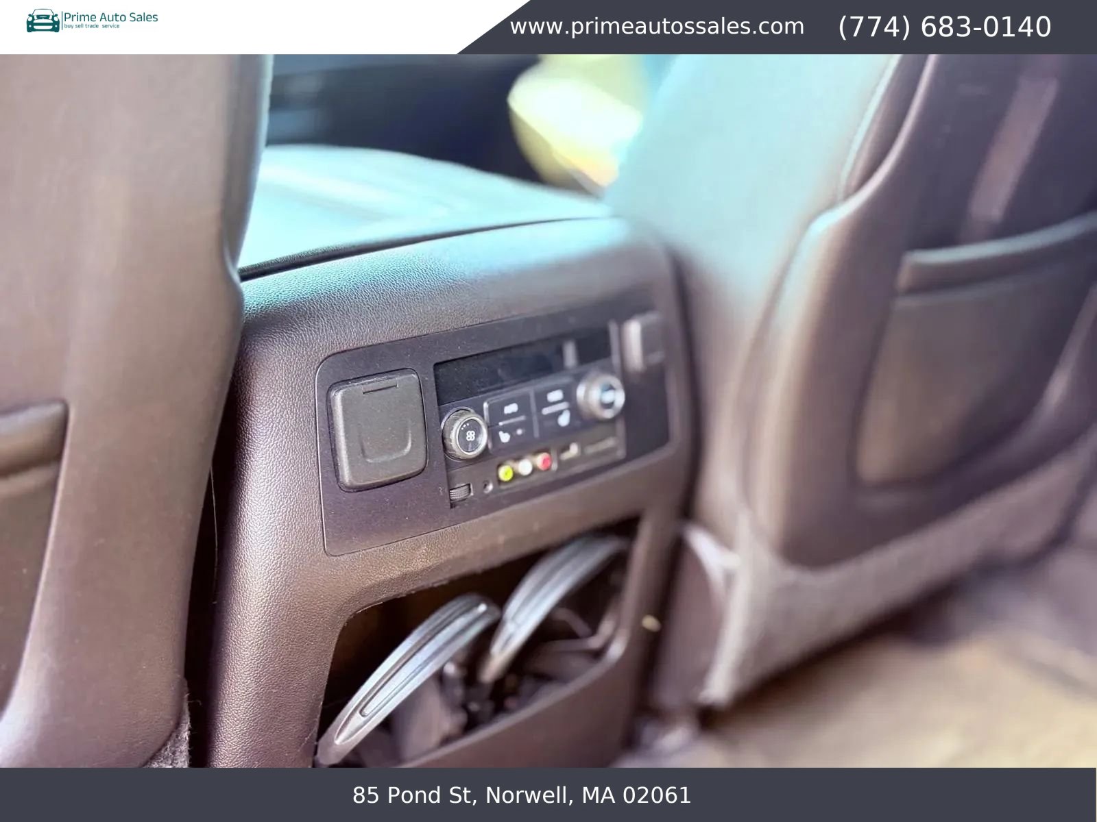 Used 2015 Chevrolet Tahoe LTZ AWD/4WD image 27