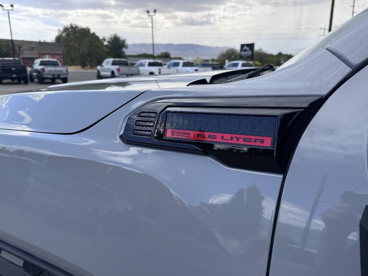 Used 2024 GMC Sierra 2500 AT4X AWD/4WD image 14