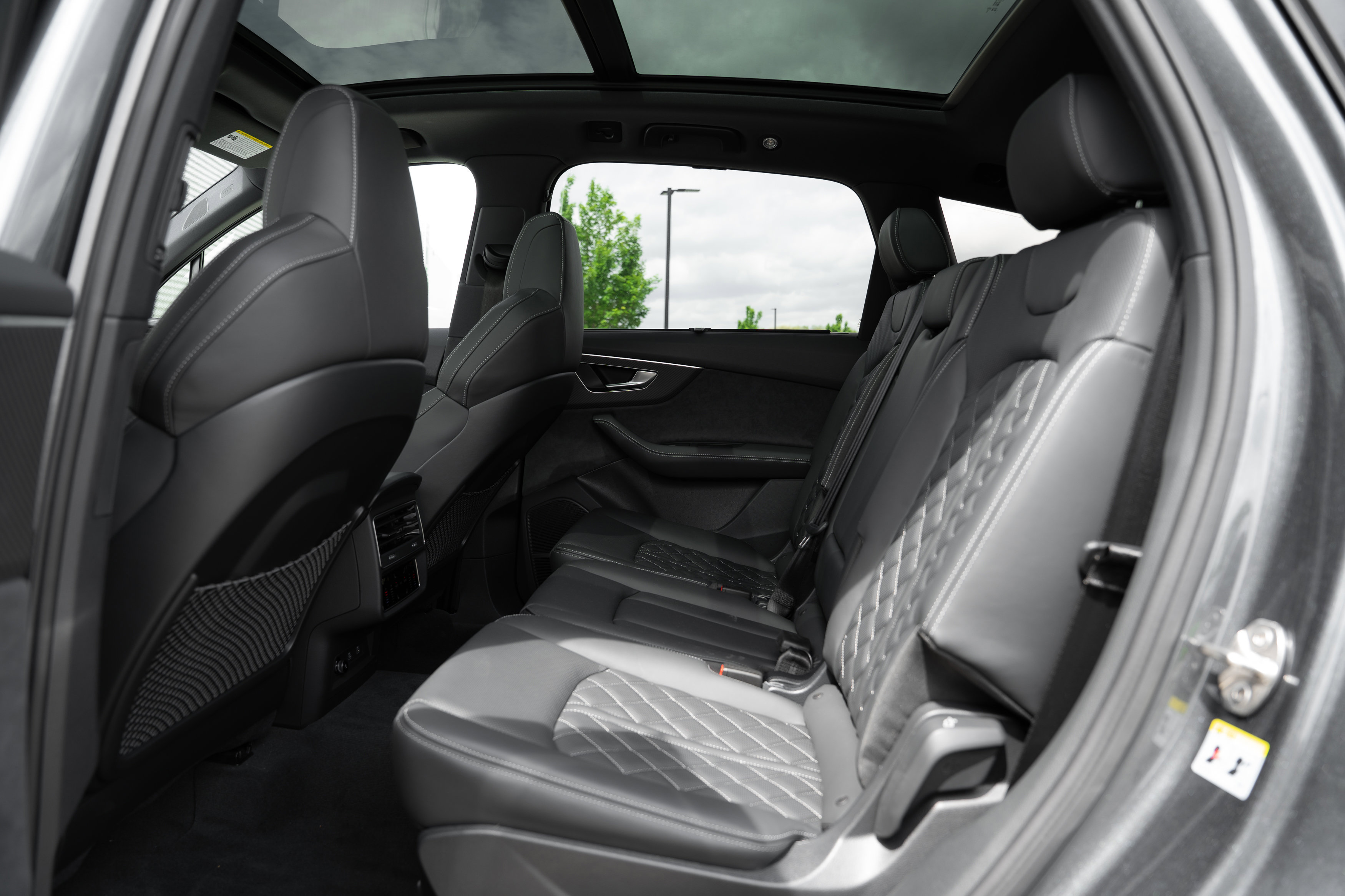 New 2026 Audi SQ7 Premium Plus AWD/4WD image 22