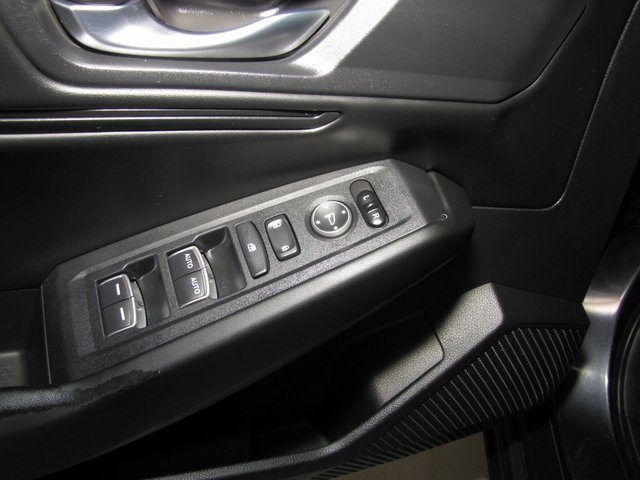 Certified 2023 Honda Accord EX image 11