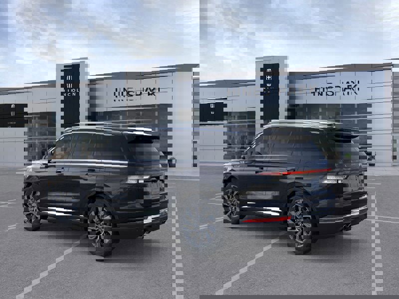 New 2026 Lincoln Aviator AWD image 4
