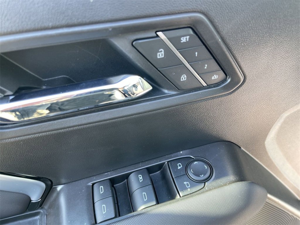 New 2025 Chevrolet Colorado Z71 w/ Technology Package image 13