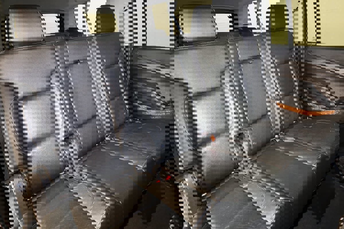 Used 2019 Chevrolet Suburban Premier image 44