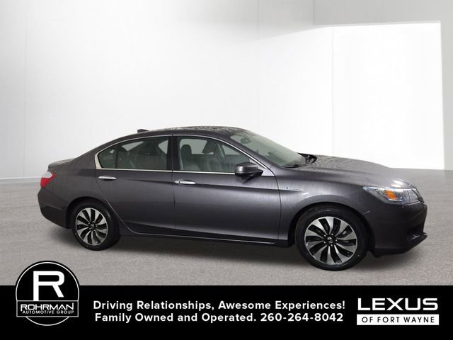 Used 2015 Honda Accord Touring image 5