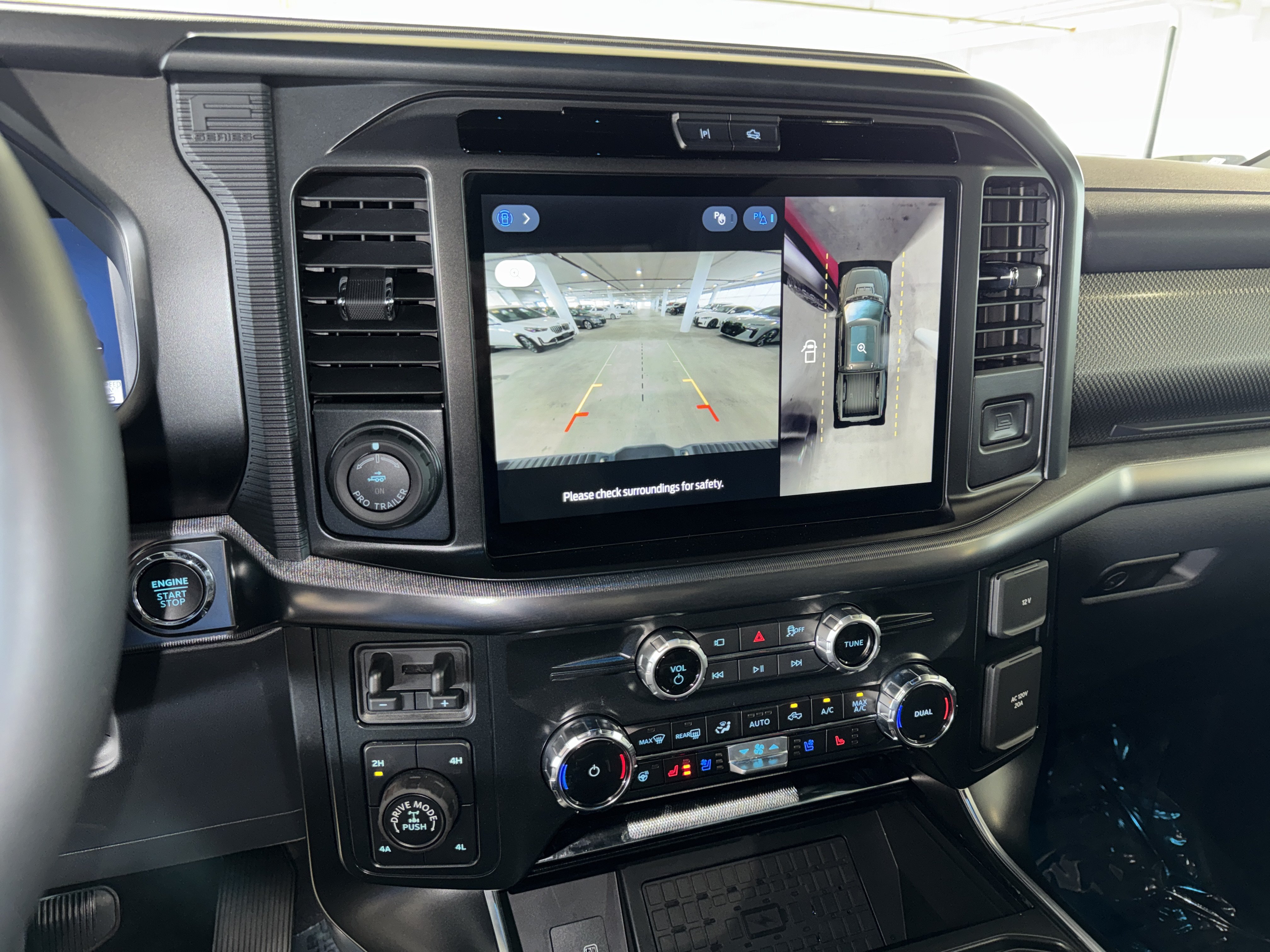 Used 2025 Ford F150 Raptor AWD/4WD image 26