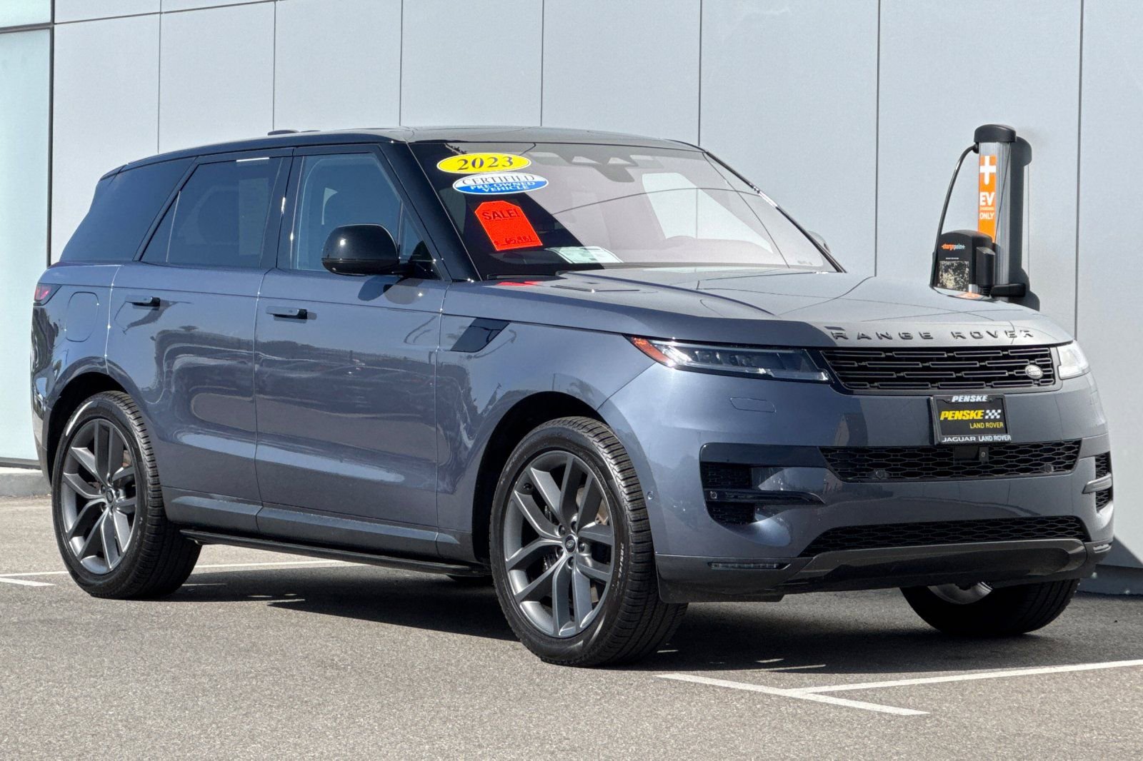 Certified 2023 Land Rover Range Rover Sport SE image 7