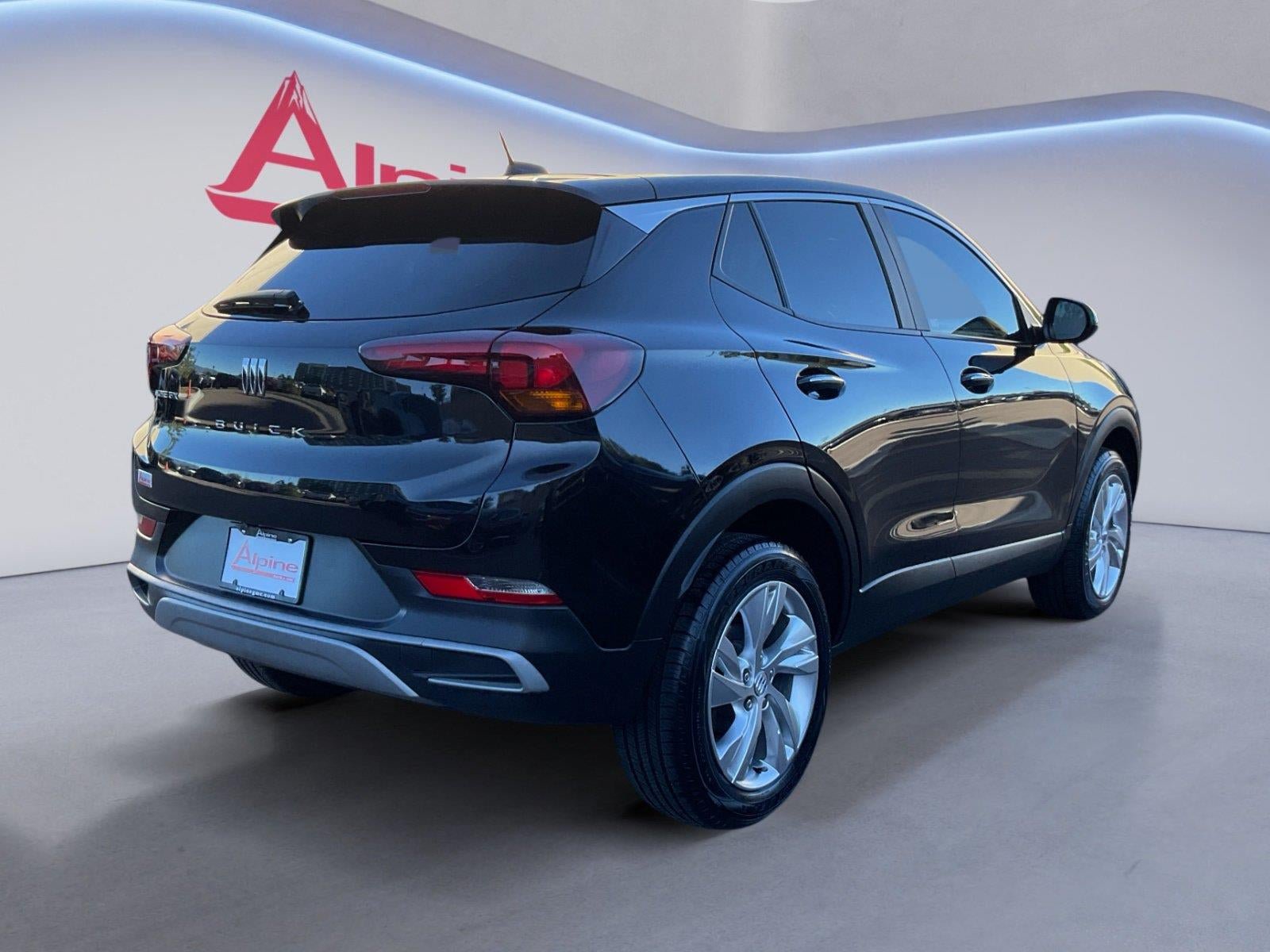 Certified 2024 Buick Encore GX Preferred w/ Advanced Technology Package AWD/4WD image 5