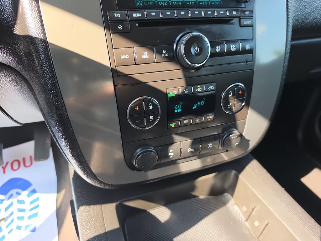 Used 2010 GMC Sierra 2500 SLT w/ SLT Convenience Package AWD/4WD image 17