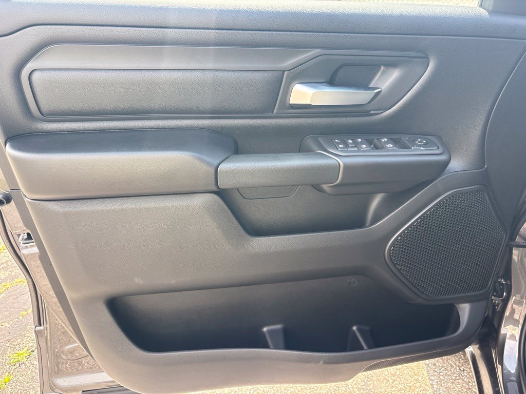 New 2026 RAM 1500 Express AWD/4WD image 14