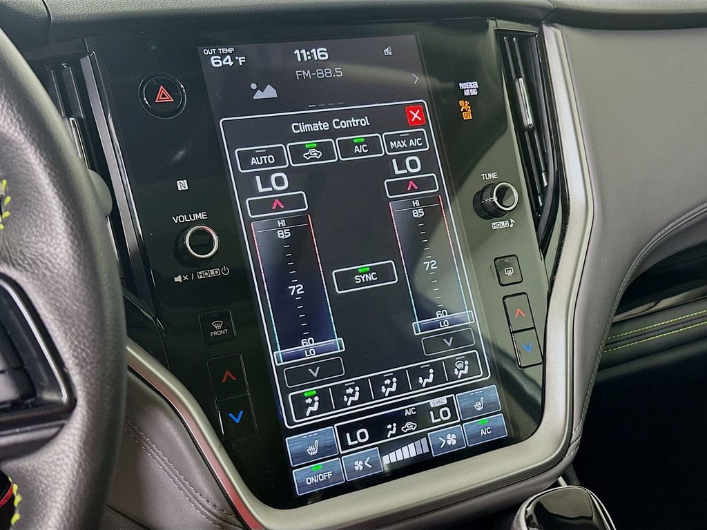 Used 2025 Subaru Outback Onyx Edition image 14