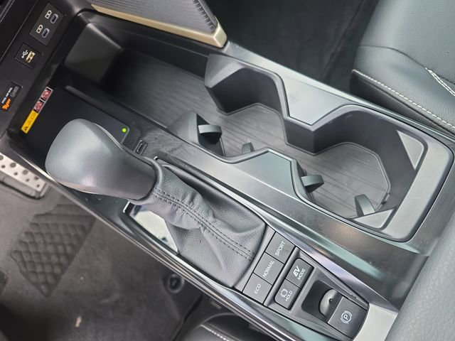 Certified 2025 Toyota Camry SE image 24