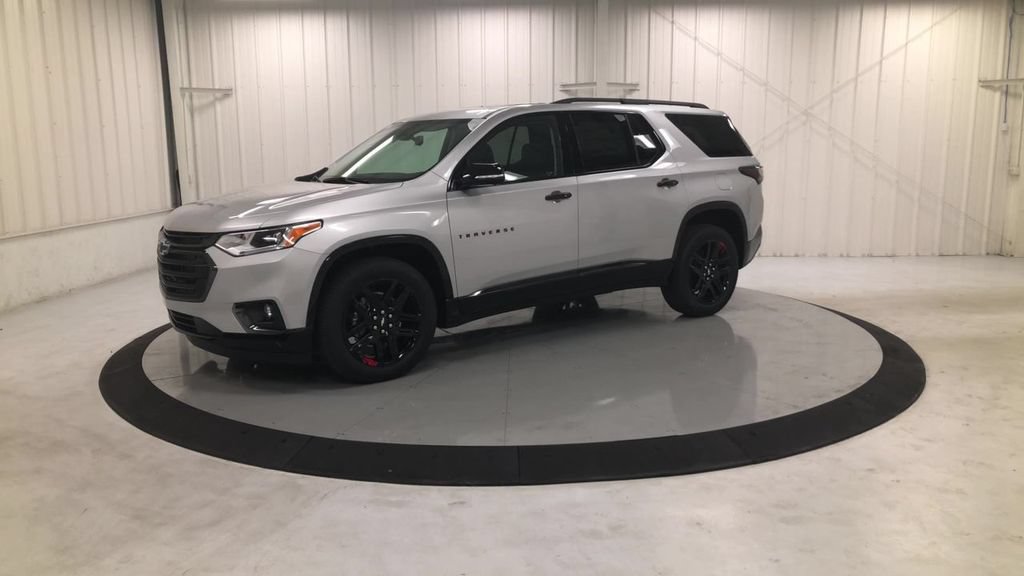 Used 2020 Chevrolet Traverse Premier w/ Redline Edition AWD/4WD image 4