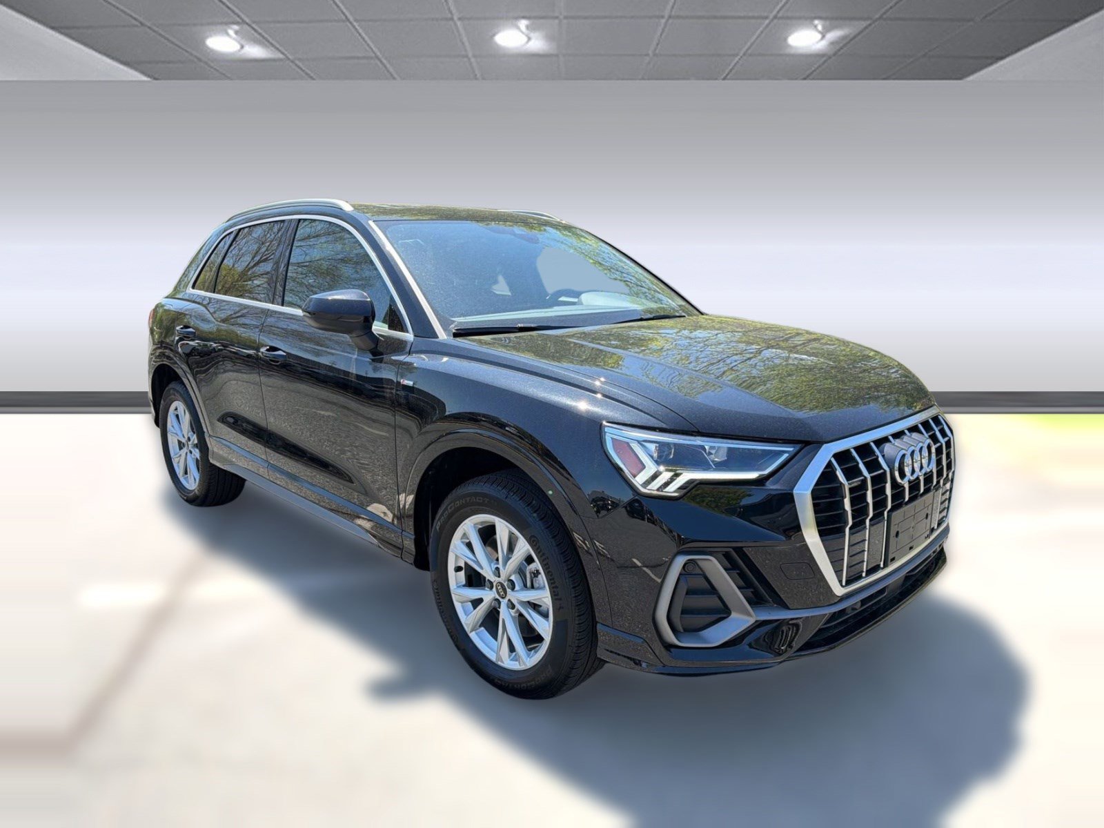 Used 2025 Audi Q3 2.0T Premium w/ Convenience Package AWD/4WD image 7