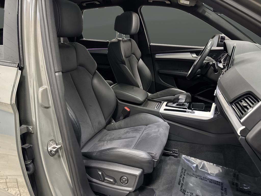 Used 2023 Audi Q5 e Prestige w/ Prestige Package image 30