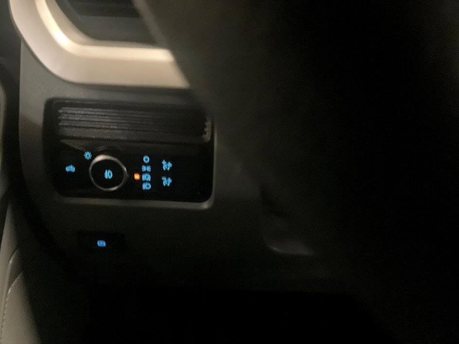 Used 2024 Ford F250 XL w/ STX Appearance Package image 23