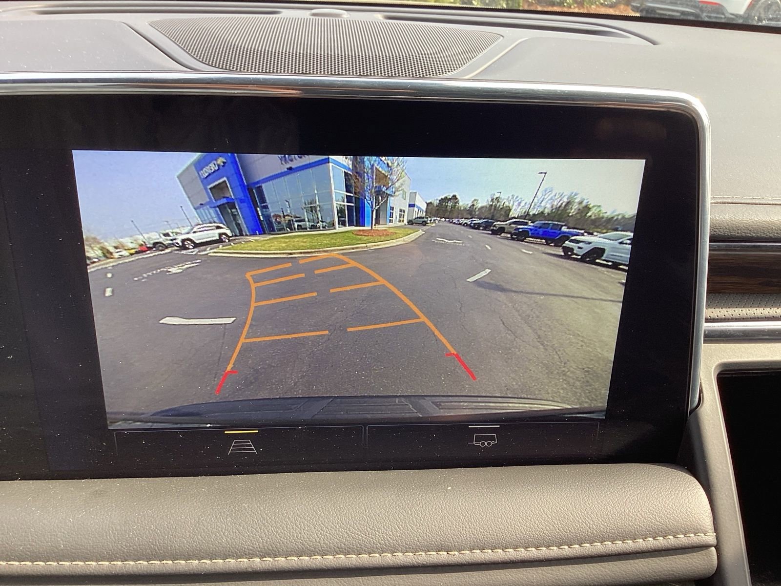 Used 2024 Chevrolet Tahoe Premier image 20