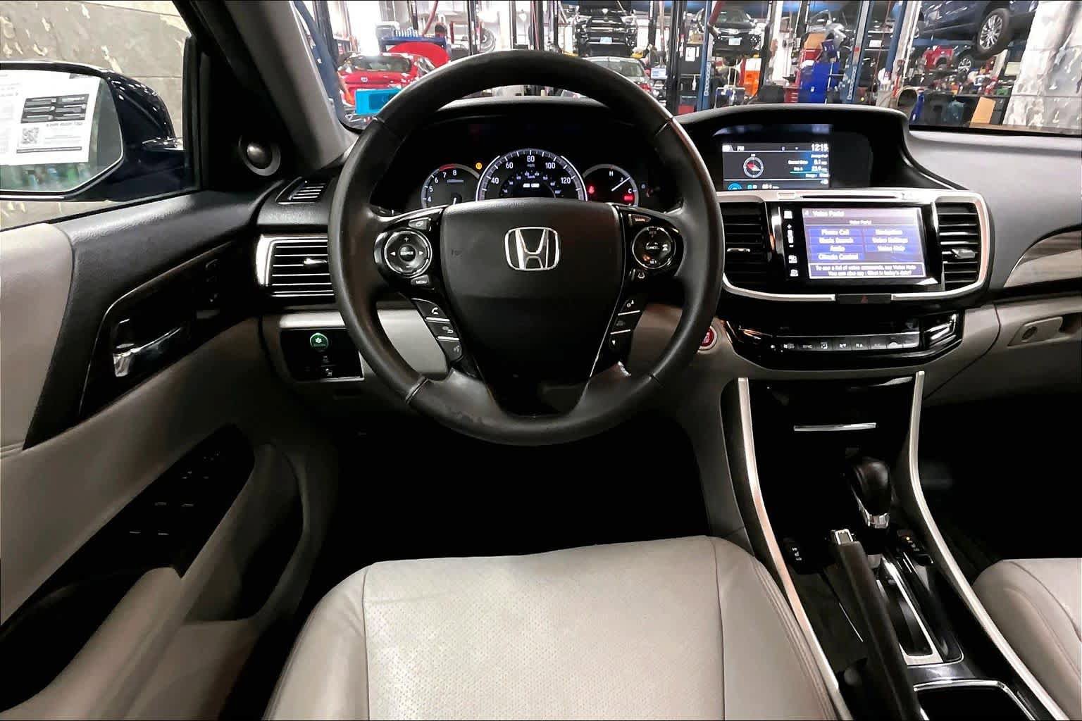 Used 2016 Honda Accord EX-L image 6