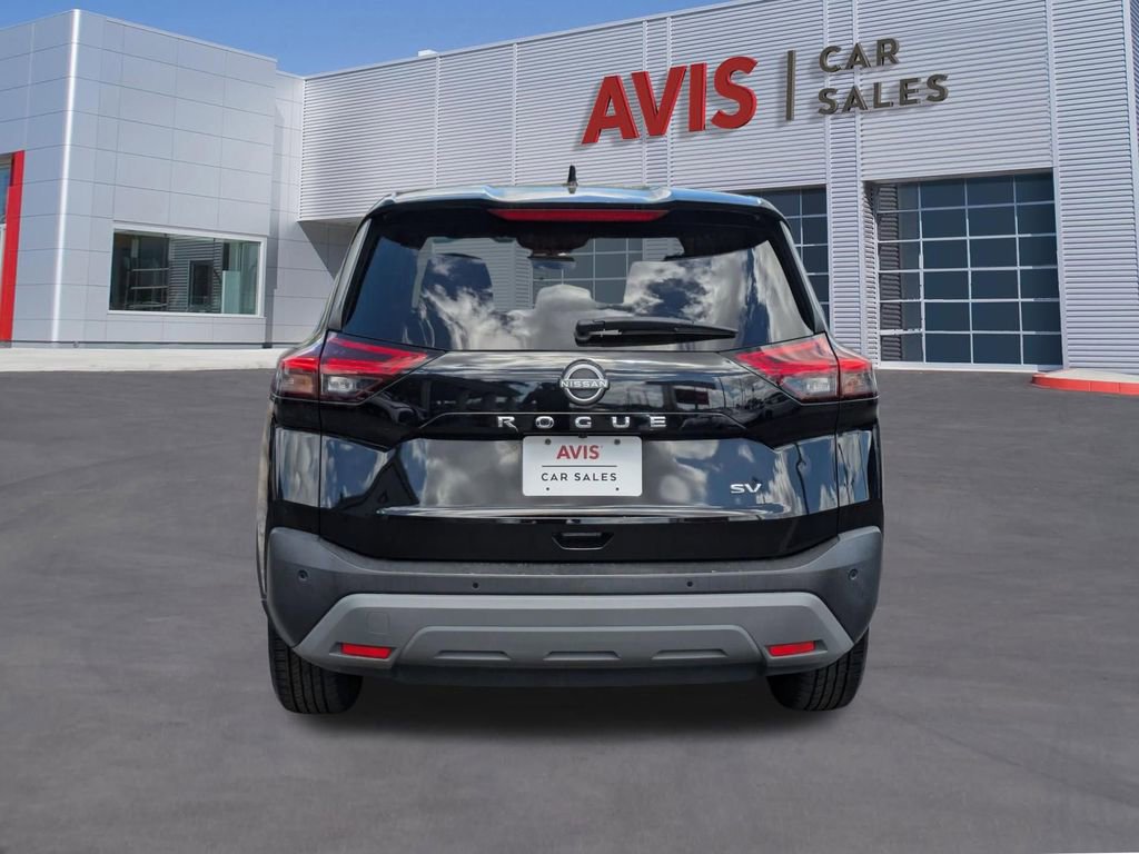 Used 2023 Nissan Rogue SV image 7