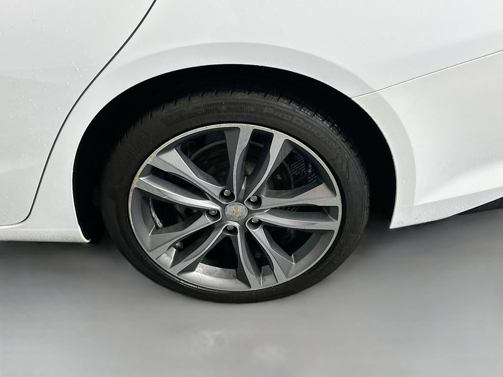 Used 2021 Chevrolet Malibu Premier image 32